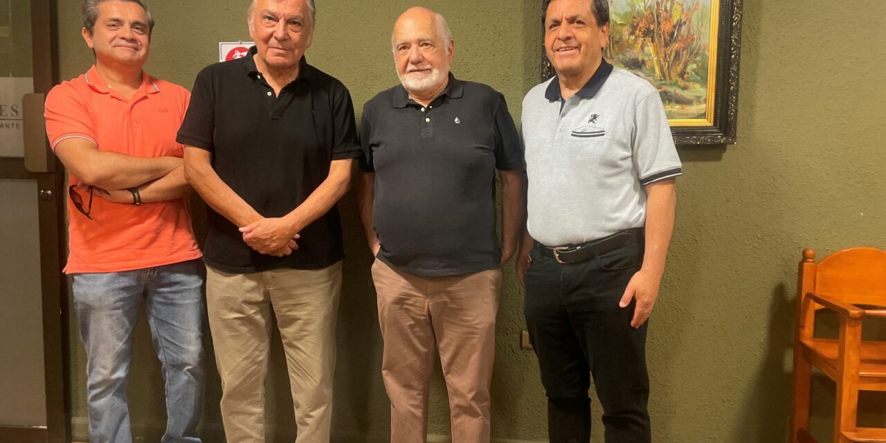 Profesionales de la salud del valle se organizan para formar la Agrupación de Médicos Mayores de Aconcagua