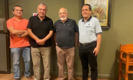 Profesionales de la salud del valle se organizan para formar la Agrupación de Médicos Mayores de Aconcagua